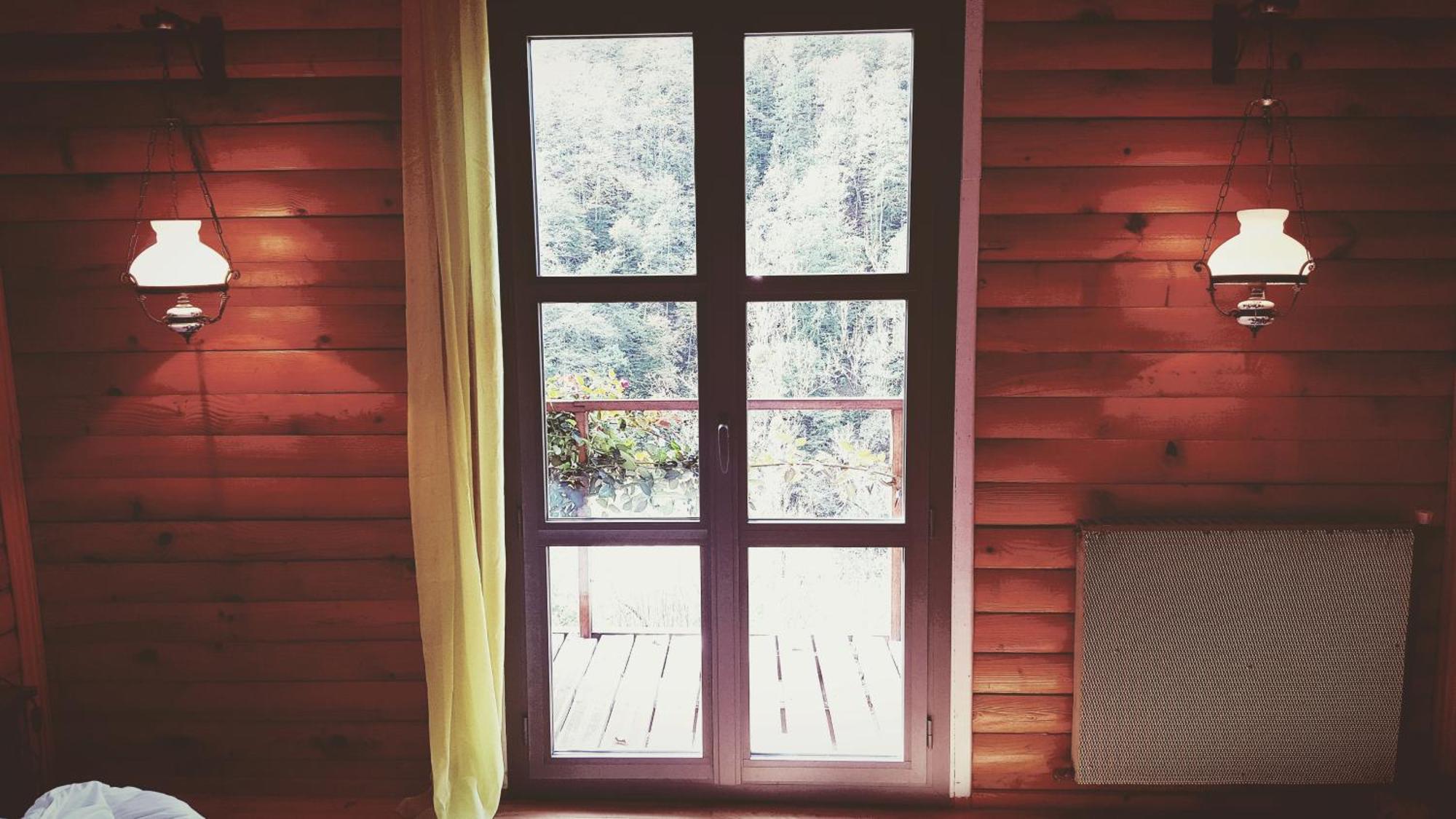Skymist Maison D'Hotes Biert Bilik gambar