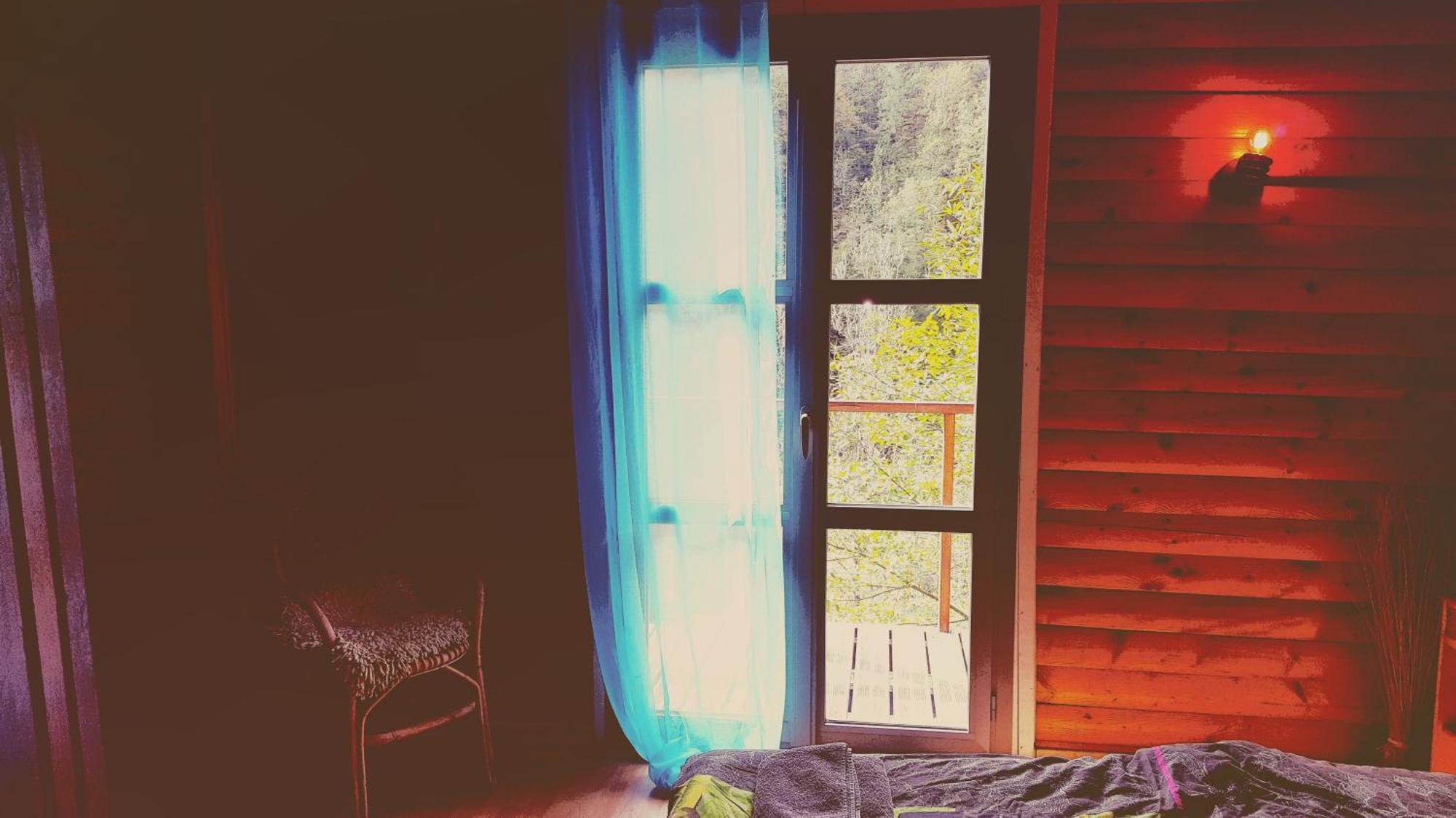 Skymist Maison D'Hotes Biert Bilik gambar